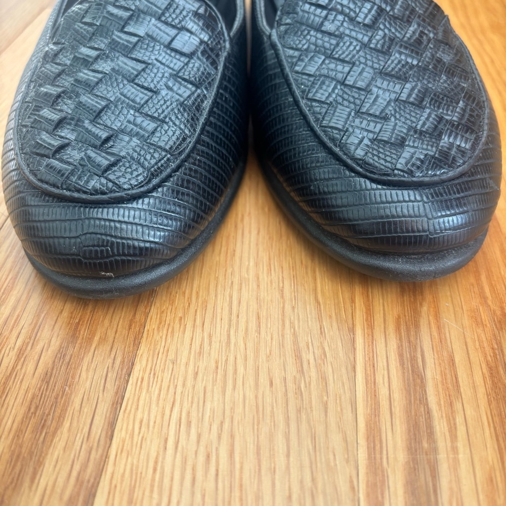 Aerosoles Black Brielle Loafers, Size 7.5 - Picture 3 of 11